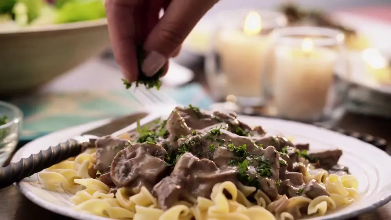 SLOW COOKER BEEF STROGANOFF --------------Click on SHOW MORE to see the FULL RECIPE-------------- . 