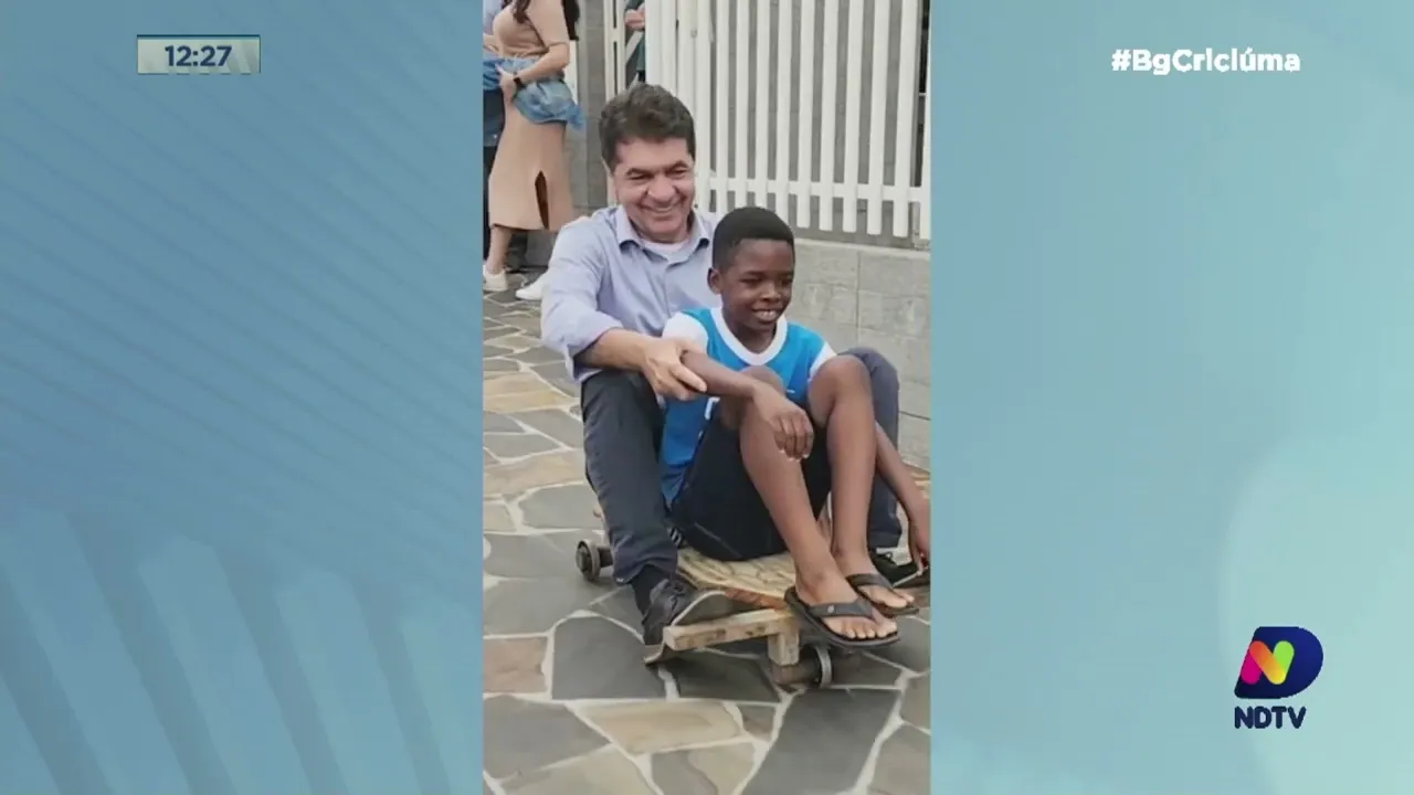 Ney Lopes: patinetes e rolimans em agenda descontraída do prefeito de Criciúma Clésio Salvaro