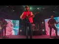 Chris Lane - Big Big Plans (LIVE)  with Surprise Guest