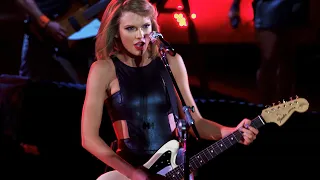 Download Taylor Swift - We Are Never Ever Getting Back Together (1989 World Tour) (4K) MP3