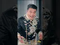 美女总裁身患怪病，全球神医束手无策，躺进棺材等死！乞丐路过竟轻松救活她，总裁醒来当场求嫁，却被无情拒绝！原来乞丐竟是下山渡天劫的绝世医圣！