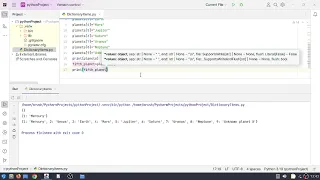 creating an empty dictionary and adding new items in Python