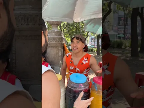 La señora la tiene clarísima en todos los negocios que pone 😂😂😂