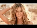 Download Lagu Jennifer Aniston In G-Strlng Photos Leave Little To Imagination—Be Alone