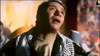 مصطفي كامل اشرب واسكت وارض ياقلبي بمر الكاس مهي هتفضل تسرق مني اعز الناس      دندنها