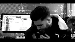 لا يكتمل عمرى وينقص بعده 