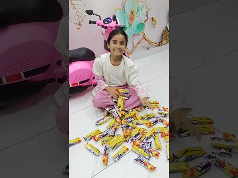 Ameera Ko Mil Gya Dher Sara Cake😂 #shorts #youtubeshorts #trending