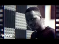 Download Lagu Navigator Gcwensa - Izwe limhlekile uMama (Official Lyric Video) ft. Limit Nala