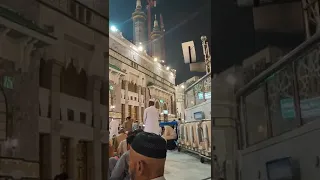 الصلاة خير من النوم يرفع أذان الفجر الثاني في الحرم المكي المؤذن الشيخ محمد باسعد حفضه الله 