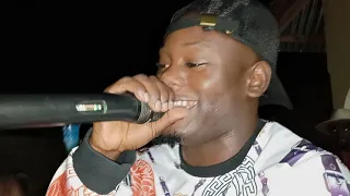 b2k live show siku ya kina mama itulike