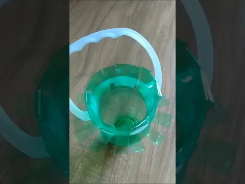 VASINHO PET DE PAREDE