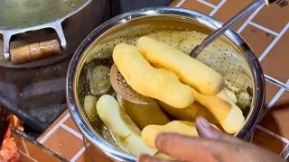 BOLINHO FRITO COM CAFÉ DE GARAPA 