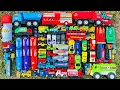 Download Lagu Menemukan Mainan !!! WOW‼️ Mobil Mainan Legkap, Ada Bus Tayo, Truk, dan Mobil Balap di Hutan !!! 🚌🚒🚗