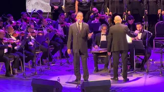 زي الهوا يا حبيبي رائعة عبد الحليم حافظ مهرجان الموسيقي ال ٣٣ 