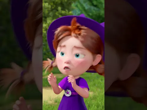 Красота требует… ушек?! 🐰🎀 #Shorts #машаимедведь #СветМойЗеркальце #MashaandtheBear #cartoon #kids