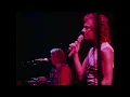 Foreigner - Waiting for a Girl Like You (Official Music Video)