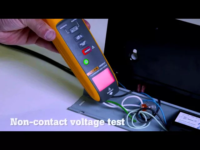 Video thumbnail for the FLUKE 1000FLT Fluorescent Light Tester