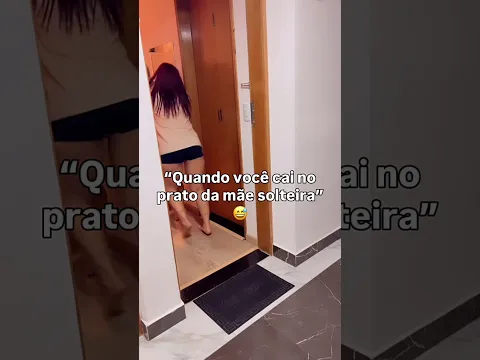 Não me deixa respirar…😈🤣 #kk #casal  #humor  #namorados  #viral