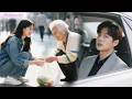 Download Lagu เด็กสาวผู้น่าสงสารช่วยคุณยายข้างทาง โดยไม่รู้ว่า CEO เห็นความใจดีของเธอและตกหลุมรักอย่างสุดหัวใจ!