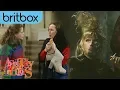 Download Lagu Patsy Nearly Burns the House Down | Absolutely Fabulous