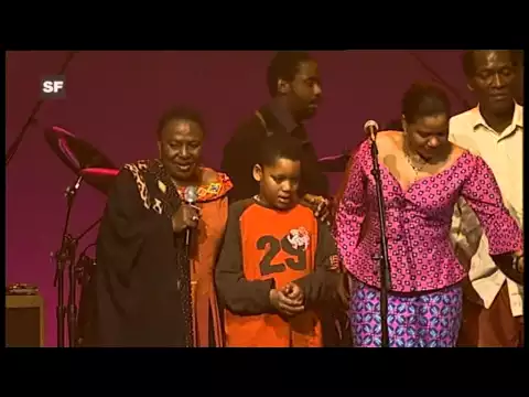 Download MP3 Miriam Makeba - Pata Pata (Live at AVO Session (Basel) Switzerland - 2006)