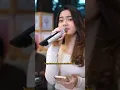 Download Lagu Ratu Aulia Nyanyi Lagu Seandainya - Vierra