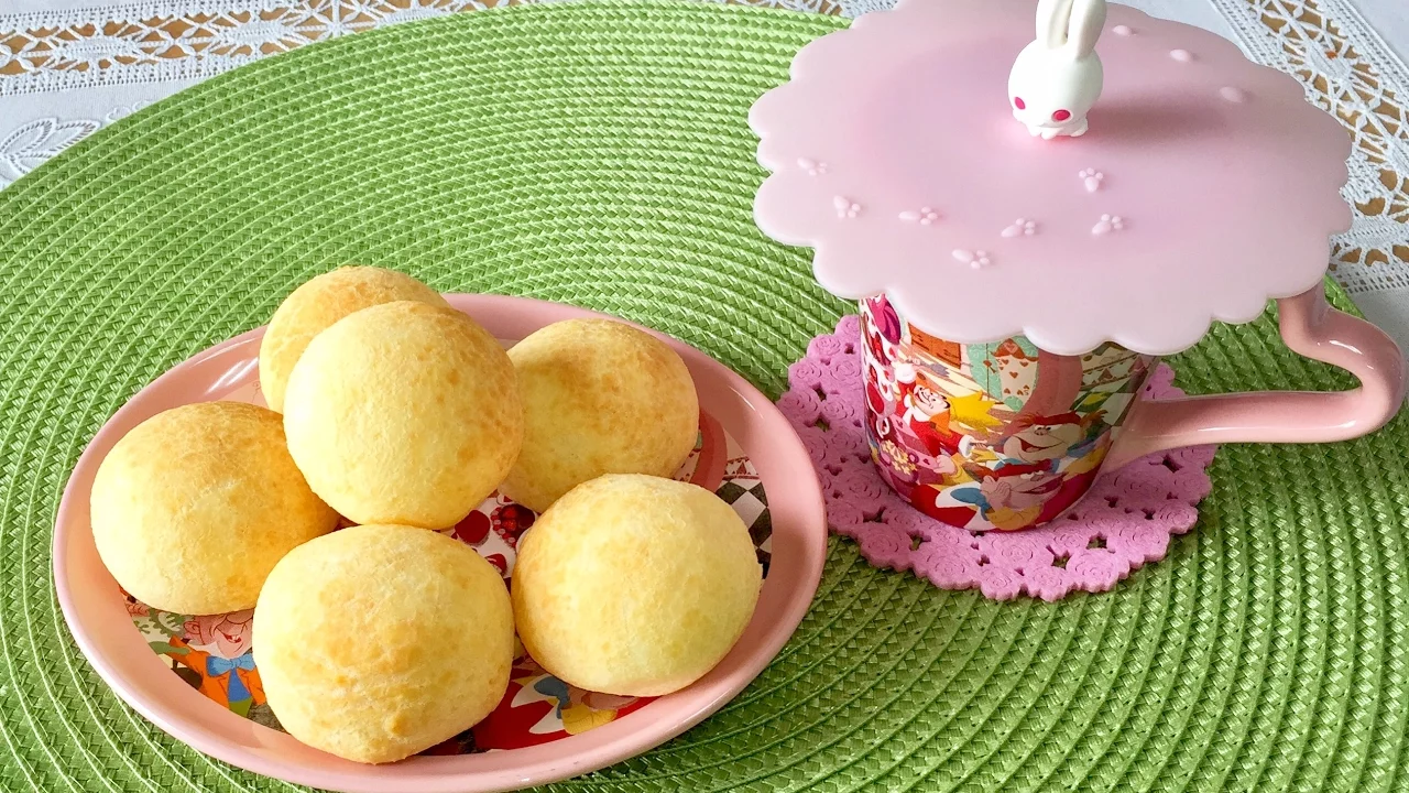 PÃO DE QUEIJO NO LIQUIDIFICADOR FÁCIL E RÁPIDO | Menino Prendado. 