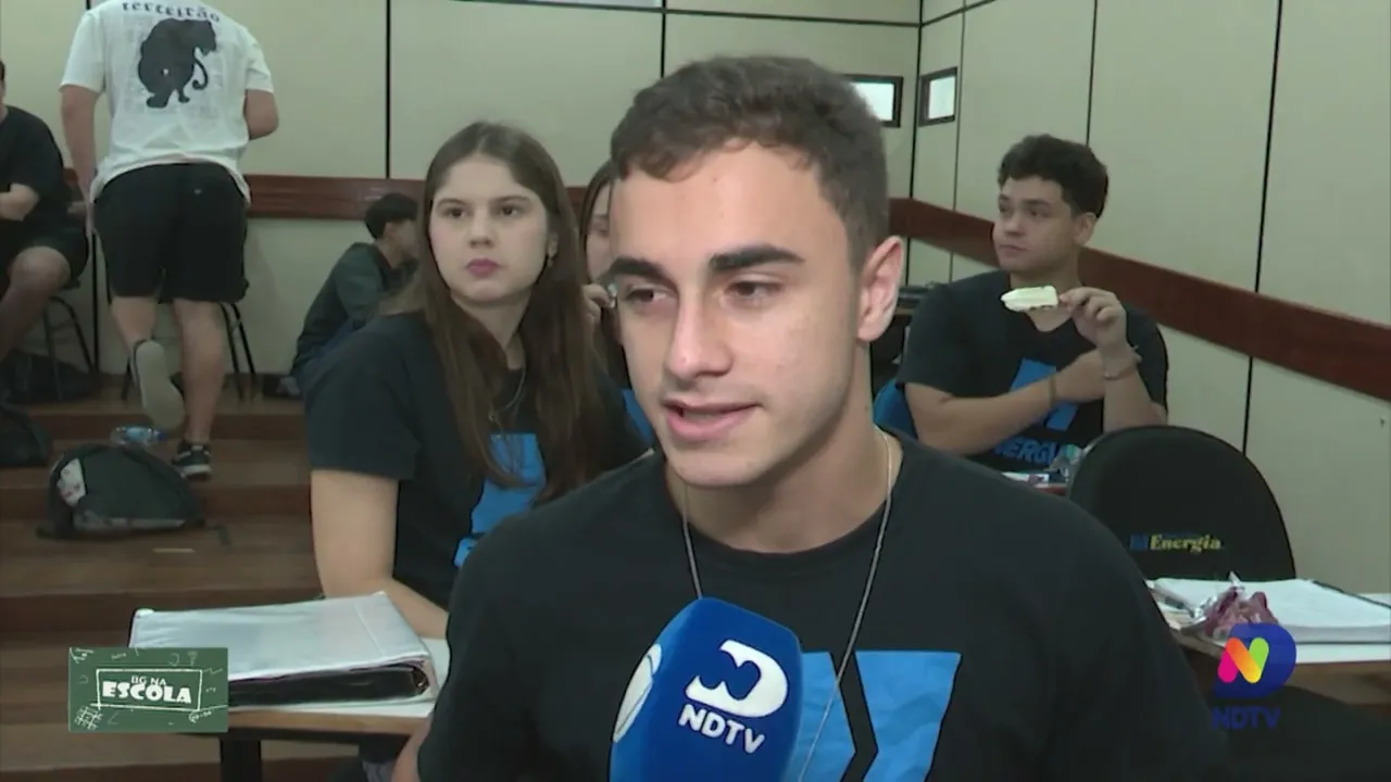 BG na Escola: professor de Blumenau mistura educação com brincadeiras e dinâmicas com alunos