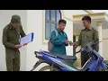 Lagu The fateful journey to the South – Will De be able to get back his lost motorbike?