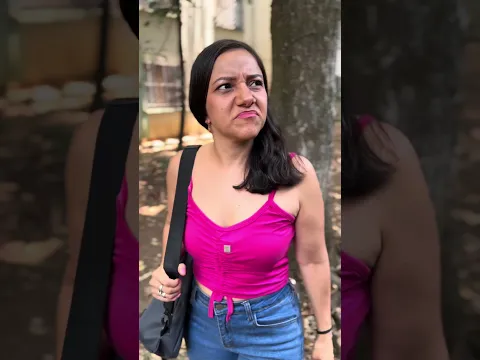 Quiere que la acompañe
