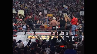 Goldberg confronts The nWo after the Fingerpoke of Doom