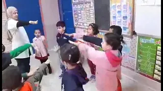 أغنية  اليد اليمنى للأمام   رفقة تلاميذي    أطفال التحضيري  دندنها