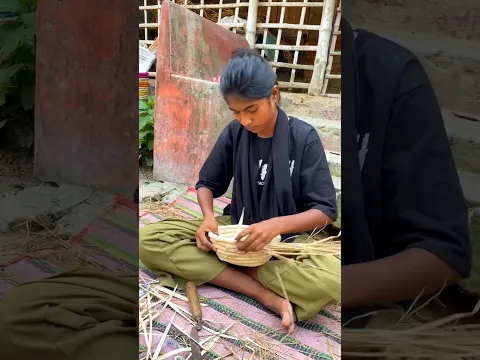 खजूर की पत्तियों की टोकरी 💥 Basket made of date palm leaves #shorts #youtubeshorts #shortvideo