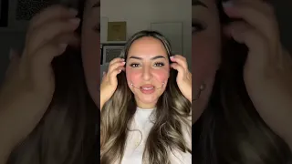 دبوس الغمازات 