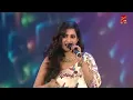 Download Lagu Shreya Ghoshal ghoomar live performance at Vanitha Film Awards 2019