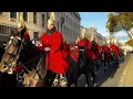 Tourists Stunned as King’s Guards Ride Through Sunset Streets of London Back to Buckingham Palace!