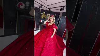 فستان خطوبه وحنة ملكي لون احمر 