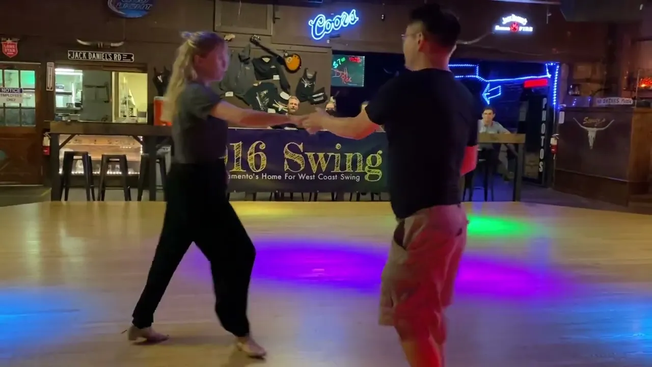 Ken Ng & Alexus @ 916 Swing (8/23/22)