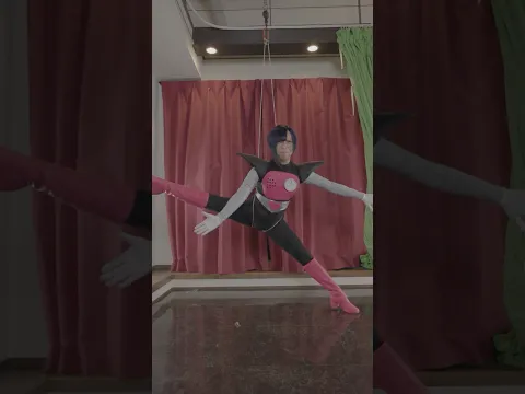 I’LL SHOW YOU THE TRUE POWER OF A STAR!