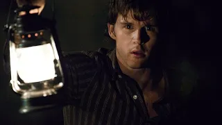 غابة كل اللي بيدخلها بيموت فيها وبيطلع اشعة ان اللي بيموتهم شيء مجهول 