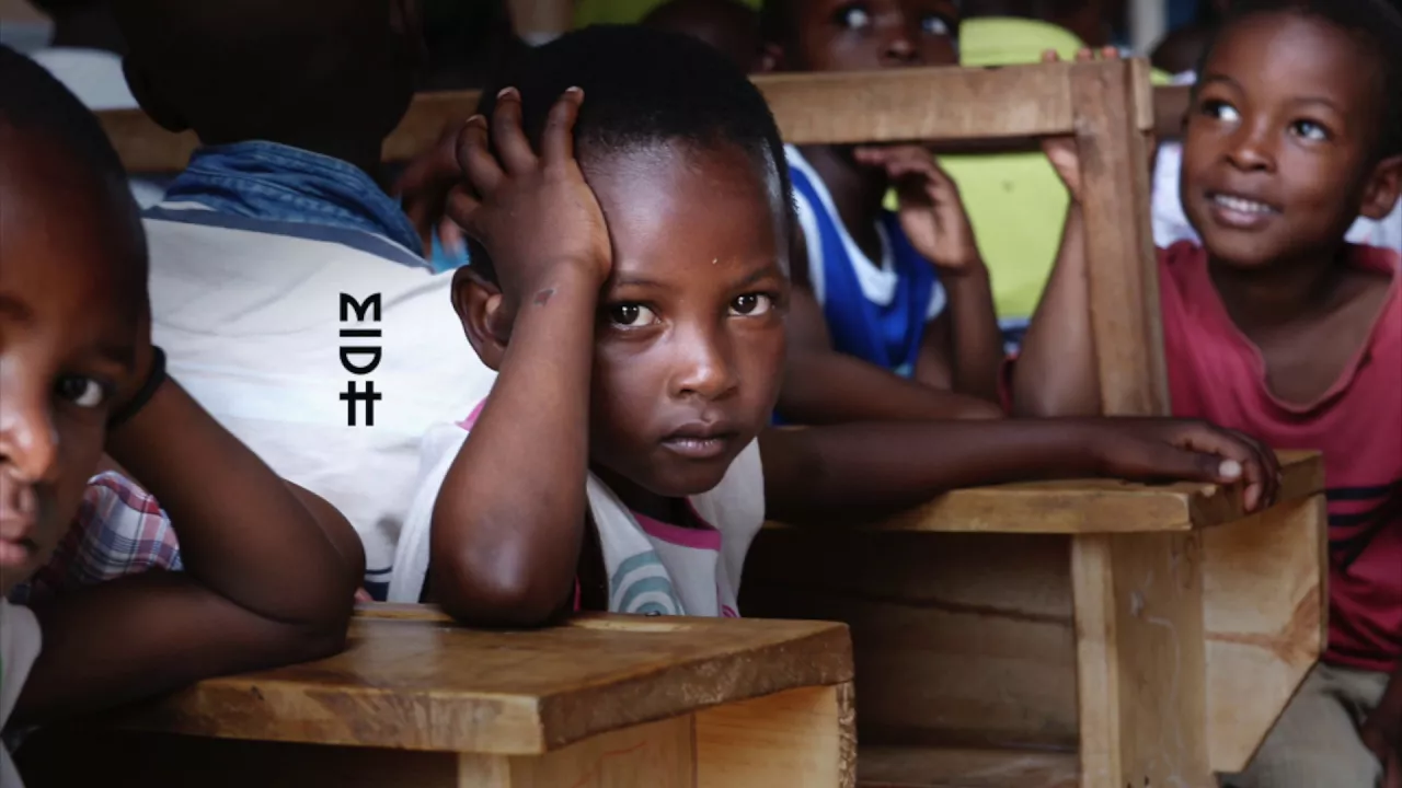 Afro Warriors Feat. Toshi - Uyankenteza (Argento Dust & DJ Champ Remix)