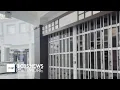 Towson community blames crime for mall stores shutting down