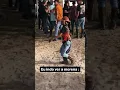 Download Lagu MINI VAQUEIRO DANÇANDO PISEIRO NA VAQUEJADA COM PEGADA DIFERENTE
