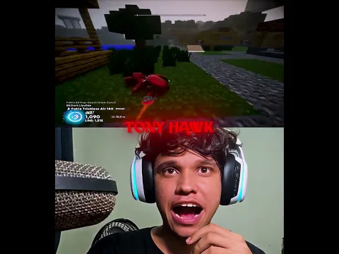 FOXY ANDANDO DE SKATE NO MINECRAFT π