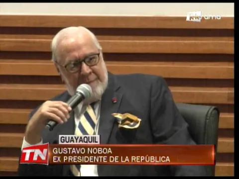 Ex presidentes Noboa y Arteaga abordaron varios temas en foro 40 años de democracia