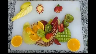 طريقه تقطيع الفواكه للتورته 