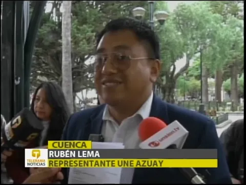 UNE Azuay piden al gobierno declarar al sistema educativo en emergencia