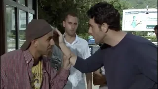 مش الادهم اللي يضحك عليه شوفوا لما قفش نصاب ال3 ورقات عمل فيه ايه 