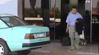 مقطع مضحك جدا للفنان نور الدين بكر 