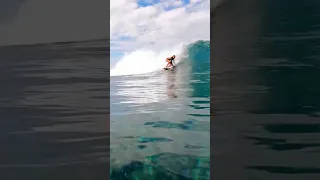 Redemption! What a spot 🤙 #sailingfamily #surf #kids